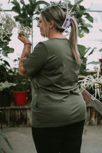Charger l'image dans la galerie, T-shirt tunic courte - Dark kaki