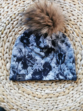 Charger l'image dans la galerie, Tuque fleurie noir/gris - SUR COMMANDE