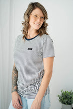 Charger l'image dans la galerie, T-Shirt Tunic courte - Blanc rayé marine