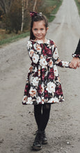 Charger l&#39;image dans la galerie, Robe tournante enfant - Féerie florale