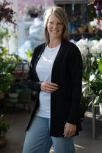 Charger l'image dans la galerie, Veste régulière - Noir FT