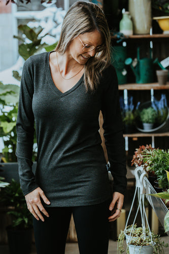 Chandail long col V - Rib gris charcoal