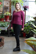 Charger l&#39;image dans la galerie, Chandail basic - Sangria