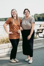 Charger l&#39;image dans la galerie, T-shirt tunic courte - Caramel