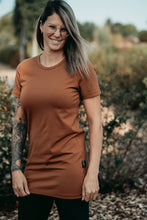 Charger l&#39;image dans la galerie, T-shirt tunic courte - Caramel