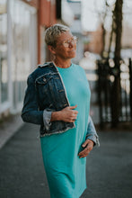 Charger l&#39;image dans la galerie, Robe oversize femme - Turquoise